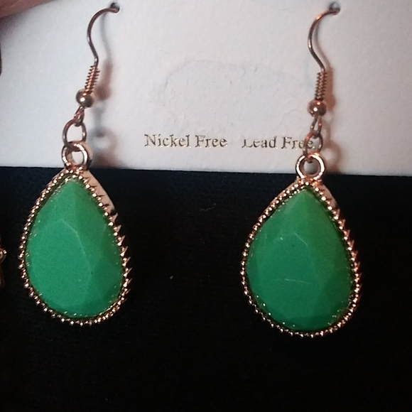 3 for 25 bundle  necklace with earrings set - Picture 3 of 4